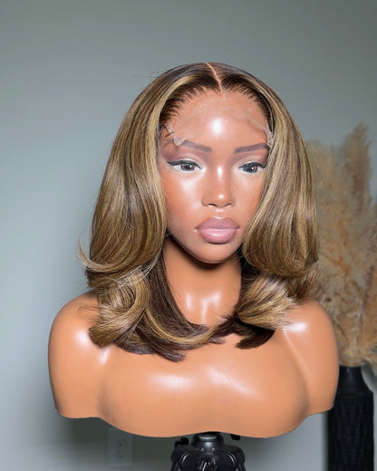 TYRA BOB